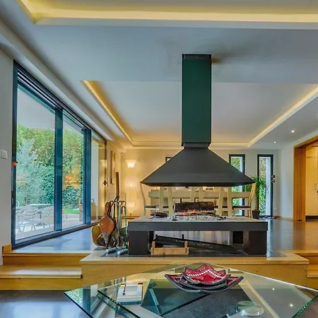 ヴィラ Luxe Vallee De - Piscine Interieure Chauffee - 14 Pers - Le Relais Des Clefs シュヴルーズ