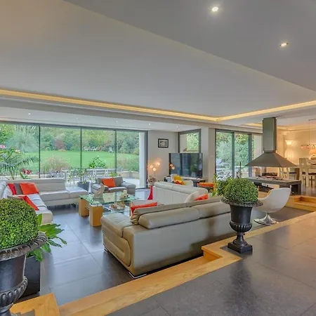 ヴィラ Luxe Vallee De - Piscine Interieure Chauffee - 14 Pers - Le Relais Des Clefs